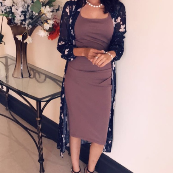 Dress - Picture 2 of 3